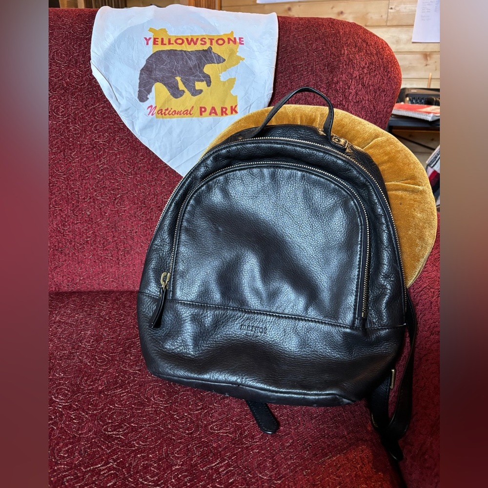 margot NEWYORK black premium leather backpack purse